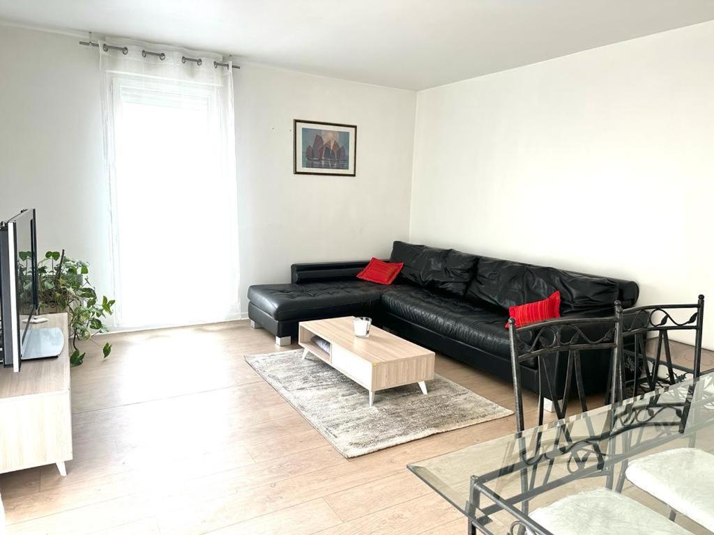 Big Logement , Jo2024, Stade De France, Paris, Metro , Parking Gratuit サン＝ドニ 部屋 写真